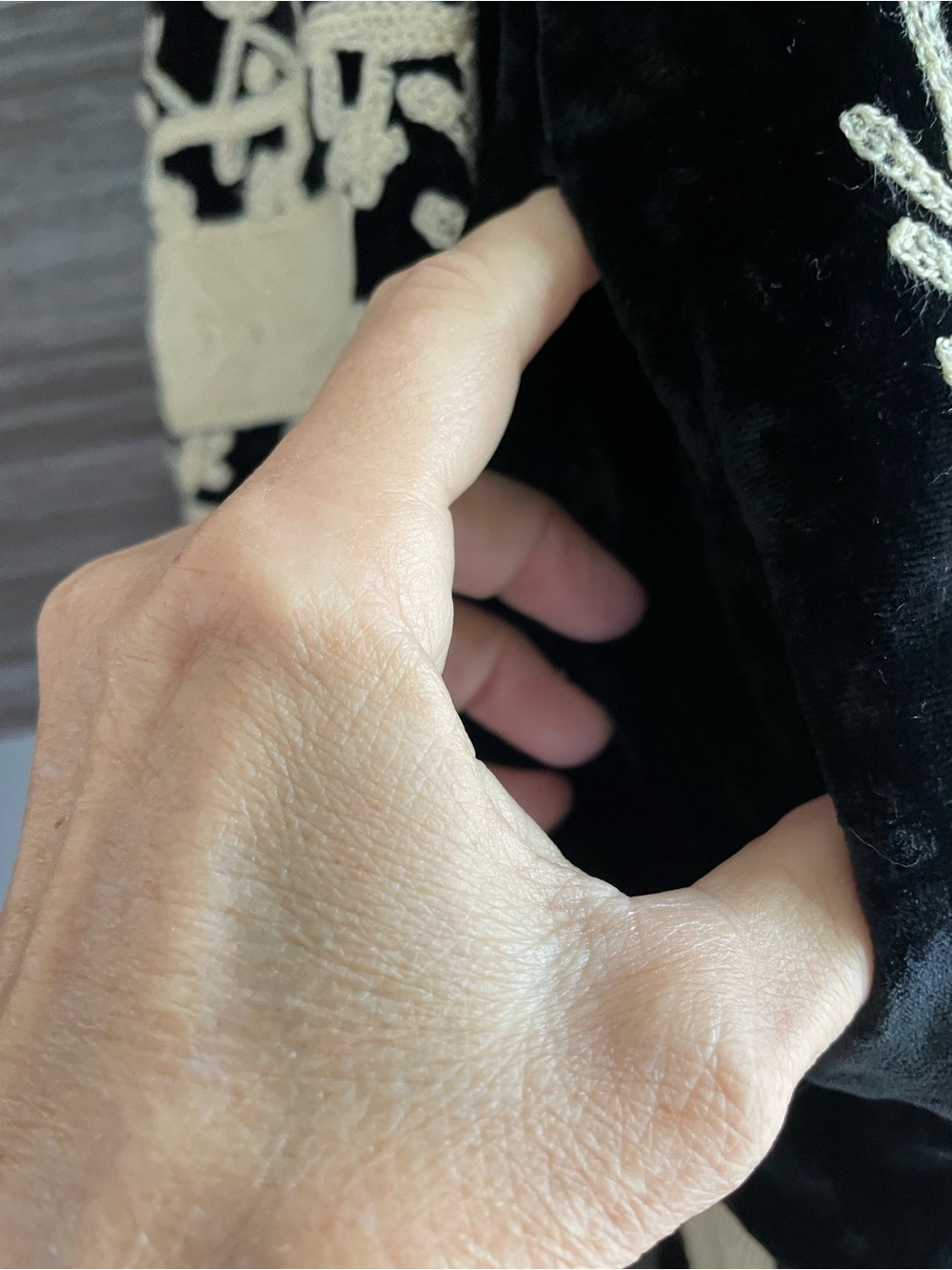 Antra Embroidered Velvet Black & Cream Long MIDI Jacket Coat - Picture 8 of 16